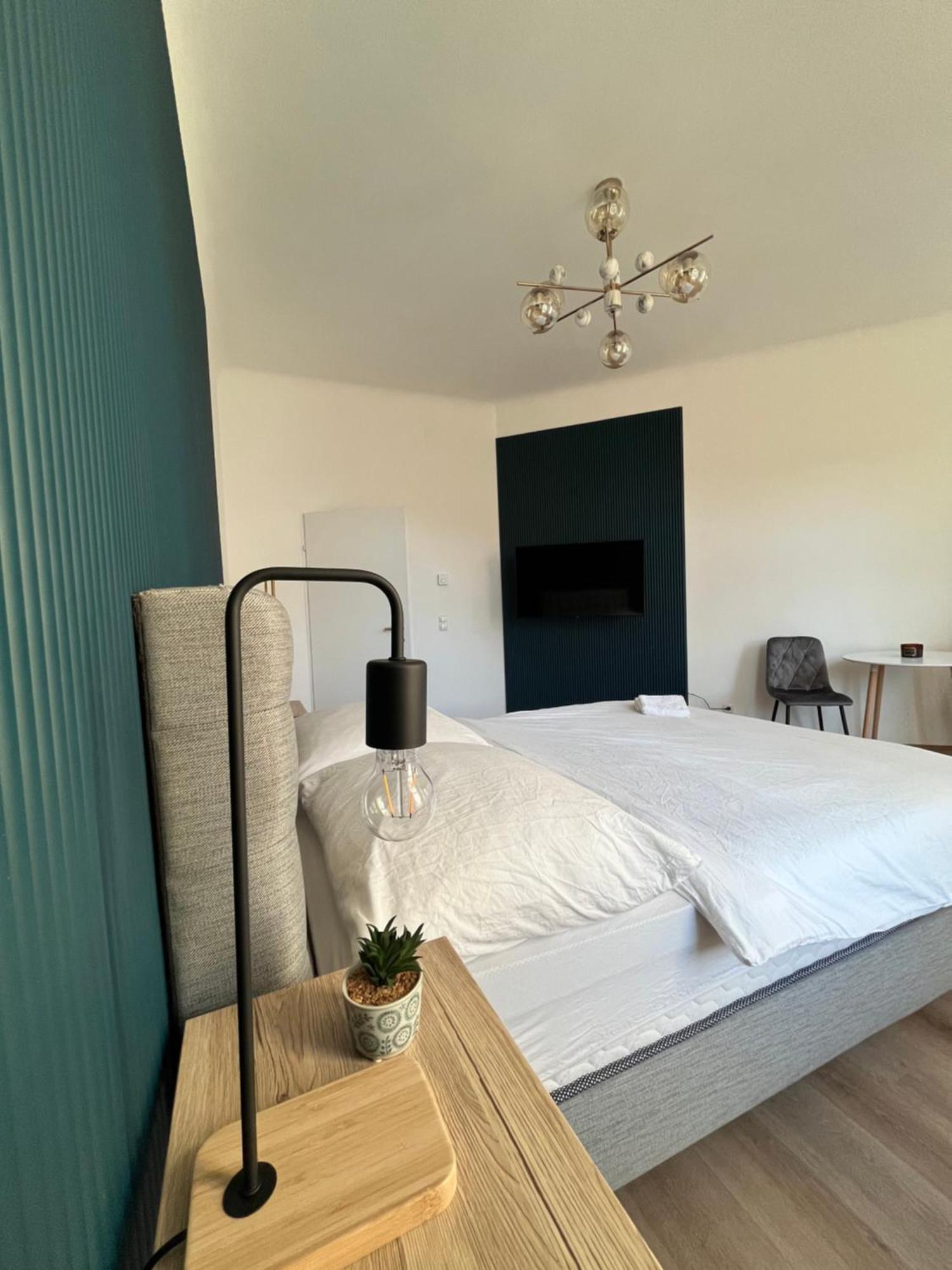 Apartament Schoenbrunn Near Metro Viena